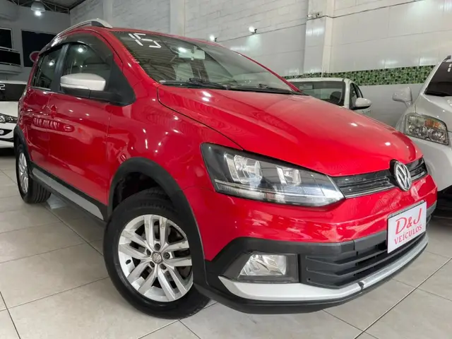 Carro Volkswagen CrossFox 2015 1.6 16v MSI (Flex)