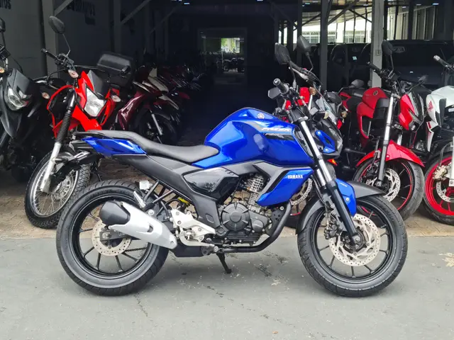 Moto Yamaha Fazer FZ15 2024 ABS