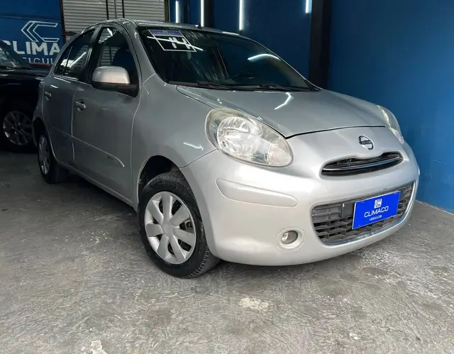Carro Nissan March 2014 1.0 16V S (Flex)