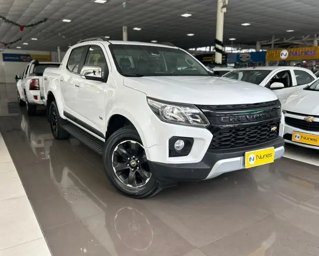 Carro Chevrolet S10 Cabine Dupla 2022 S10 2.8 CTDI High Country 4WD (Cabine Dupla) (Aut)