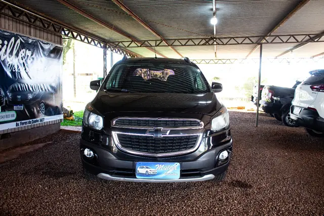 Carro Chevrolet Spin 2016 Activ 1.8 (Flex) (Aut)