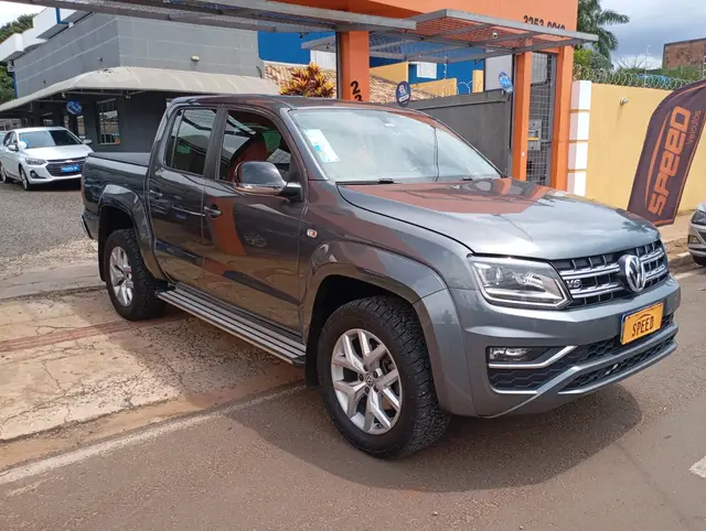 Carro Volkswagen Amarok 2022 Highline 3.0 CD 4x4 TDi (Aut)