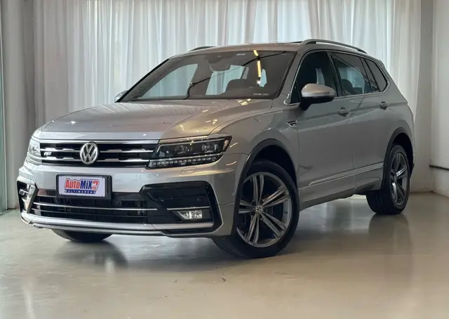 Carro Volkswagen Tiguan 2021 2.0 350 TSI Allspace R-Line 4WD