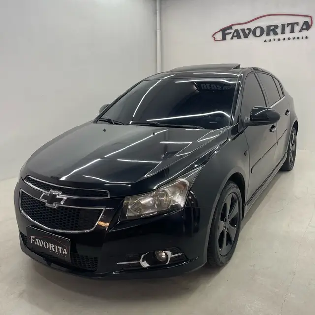 Carro Chevrolet Cruze 2014 HB Sport LTZ 1.8 16V FlexP. 5p Mec
