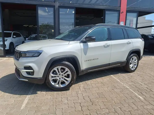 Carro Jeep Commander 2025 Longitude 1.3 T270