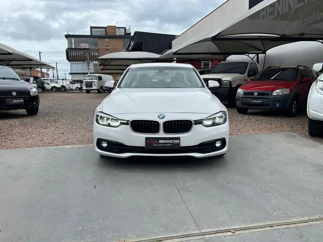 Carro BMW 320i 2018 320i M Sport 2.0