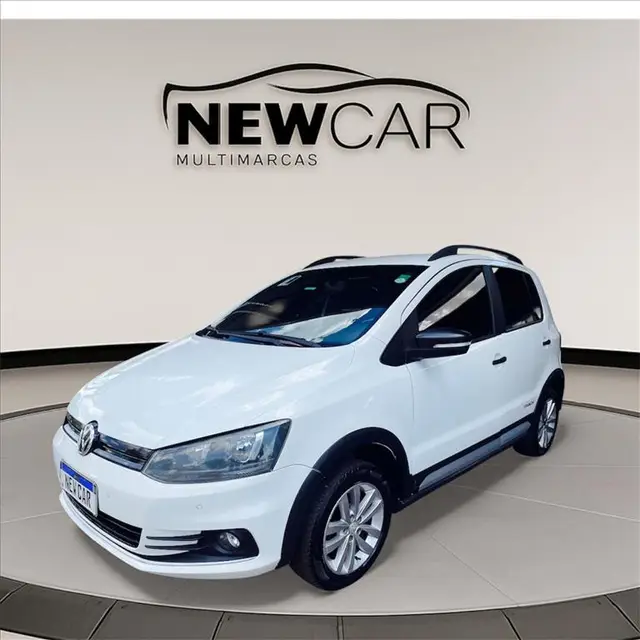 Carro Volkswagen Fox 2017 1.0 MPI Track (Flex)