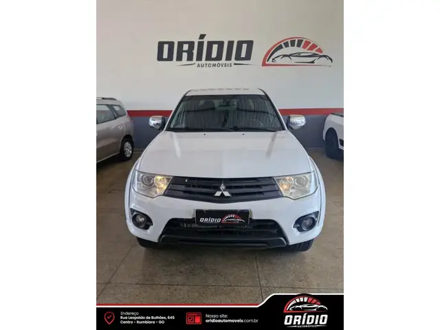 Carro Mitsubishi L200 Triton Sport 2014 3.2 DID-H HPE 4WD (Aut)