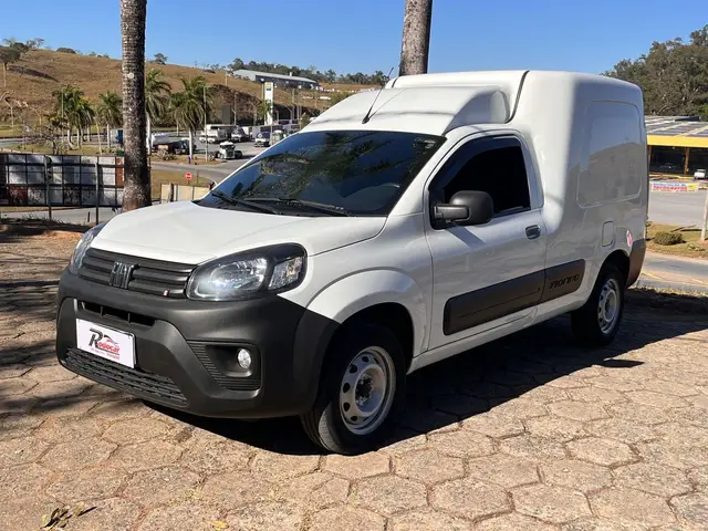 Carro Fiat Fiorino 2023 1.4 Endurance (Flex)