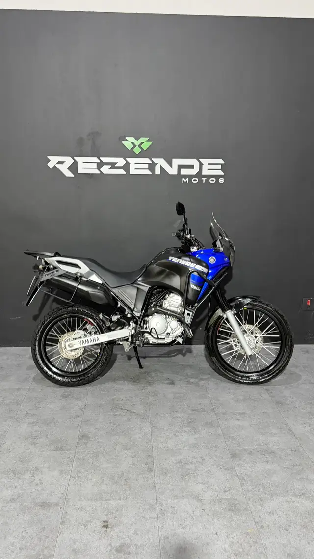 Moto Yamaha XTZ 250 Ténéré 2019 Blueflex