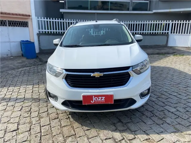 Carro Chevrolet Spin 2023 Premier 1.8 (Aut.)