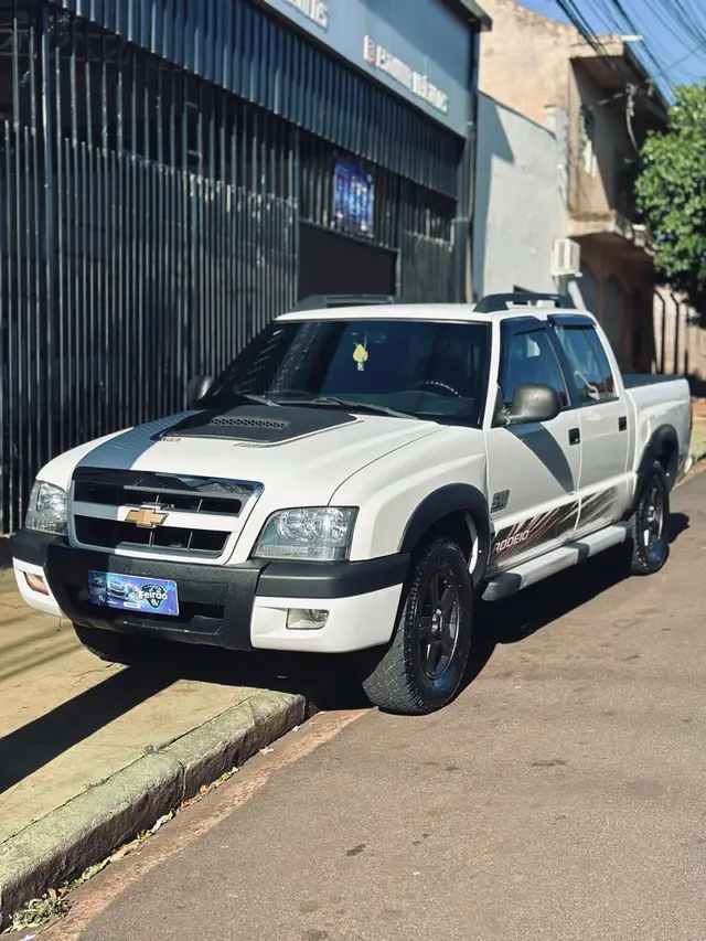 Carro Chevrolet S10 Cabine Dupla 2011 S10 Rodeio 2.8 TD 4X2  (Cab Dupla) TURBO