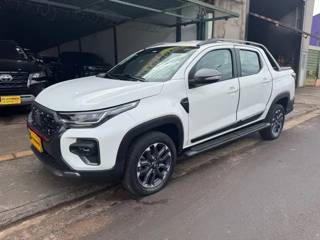 Carro Fiat Strada 2025 Ultra 1.0 Turbo