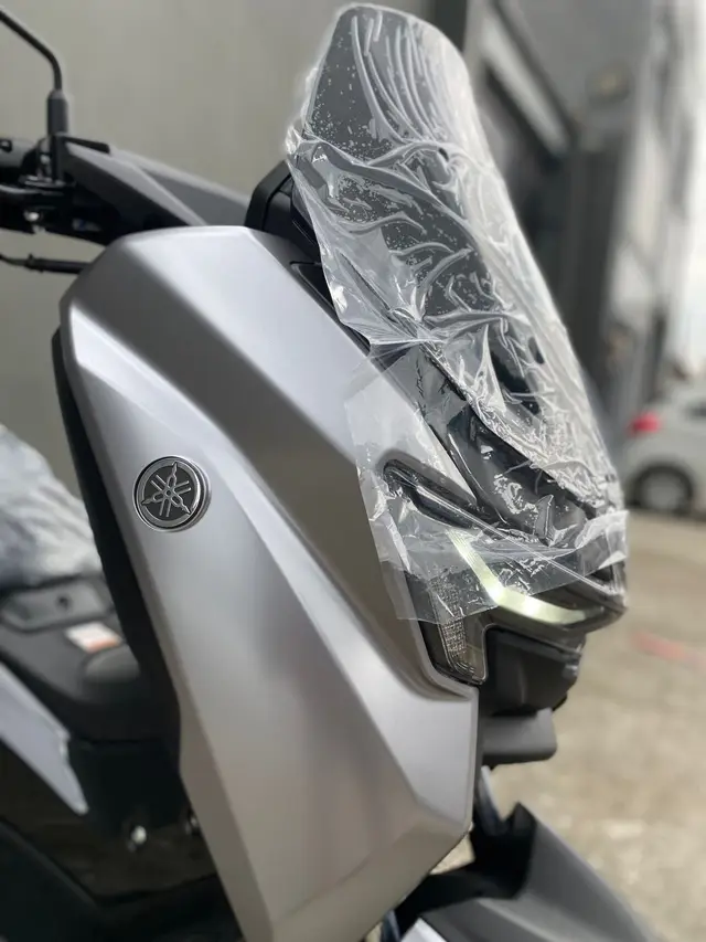 Moto Yamaha NMax 2025 Connected 160 ABS