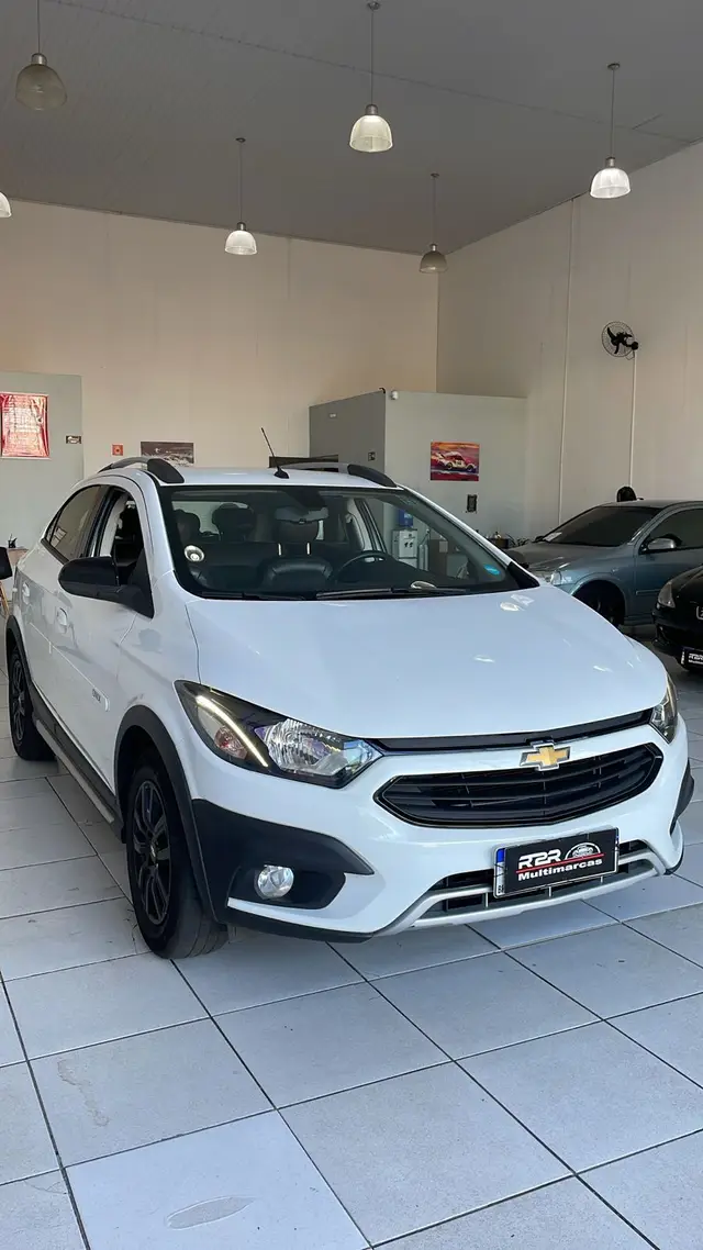 Carro Chevrolet Onix 2019 Activ 1.4 (Aut.)