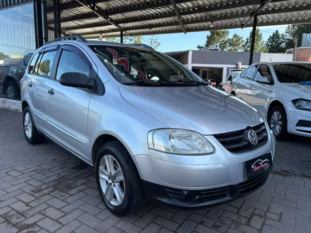 Carro Volkswagen SpaceFox 2009 1.6 8V (Flex)