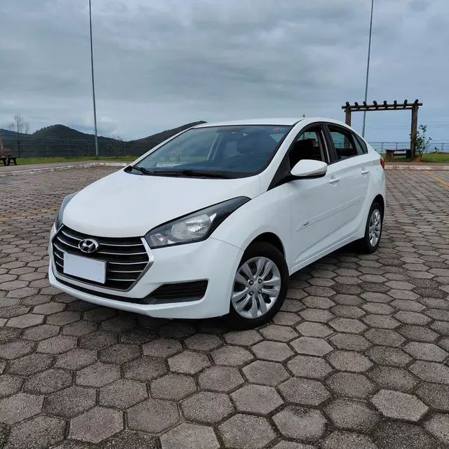 Carro Hyundai HB20S 2018 1.0 Comfort Plus Turbo (Flex)