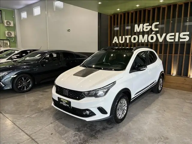 Carro Fiat Argo 2022 Trekking 1.3 (Flex)