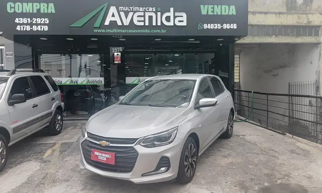 Carro Chevrolet Onix 2023 Premier 1.0 Turbo (Aut.)