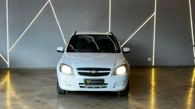 Carro Chevrolet Celta 2012 LT 1.0 (Flex)