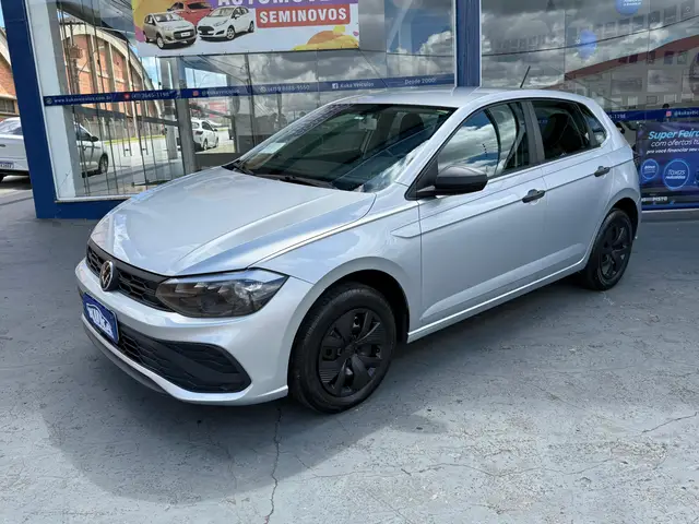 Carro Volkswagen Polo 2023 Track 1.0 Flex 12V 5p