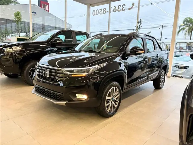 Carro Fiat Strada 2026 Volcano CD 1.3 AT