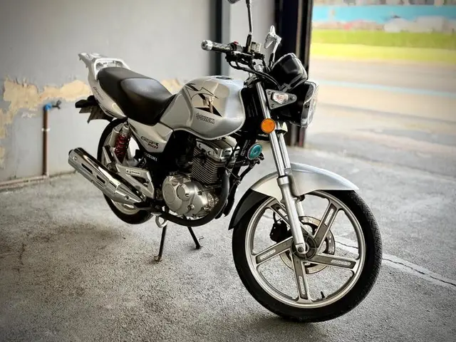 Moto Suzuki Gsr 150i 2016 GSR 150i