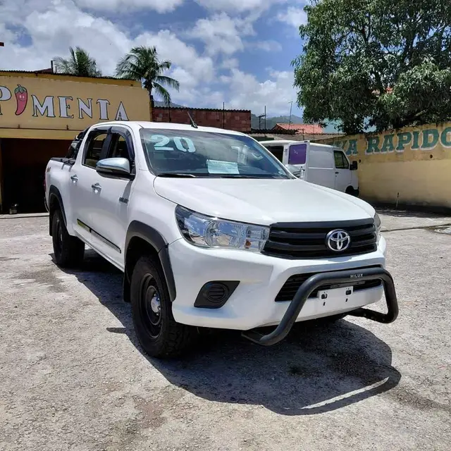 Carro Toyota Hilux Cabine Dupla 2020 Hilux 2.8 TDI STD CD 4x4