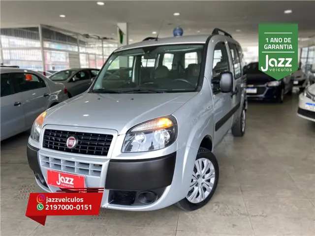 Carro Fiat Doblò 2021 Essence 1.8 16V (Flex)