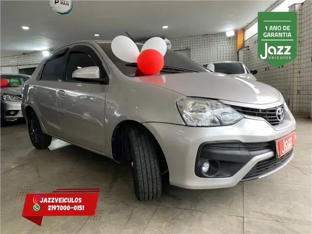 Carro Toyota Etios Sedan 2018 XS 1.5 (Aut) (Flex)