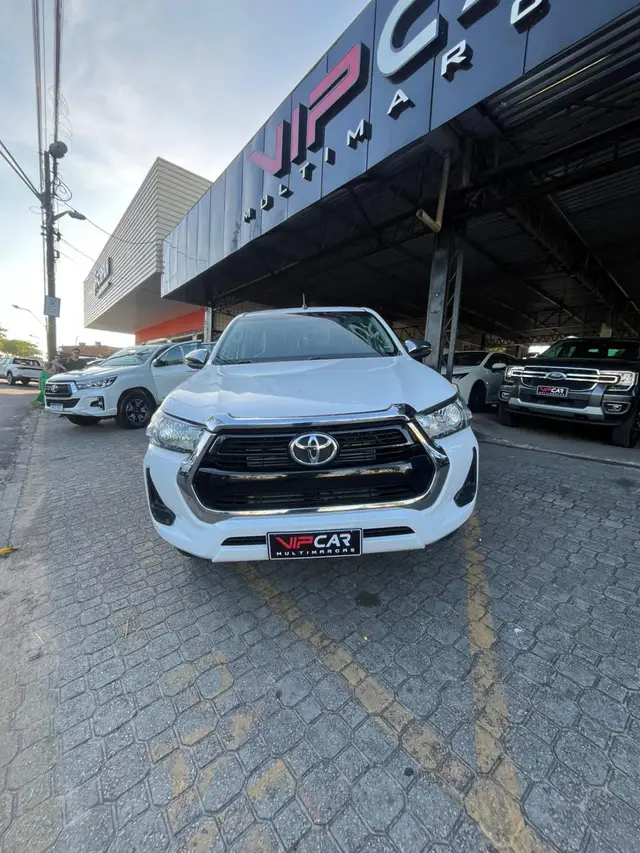 Carro Toyota Hilux Cabine Dupla 2022 STD Power Pack 2.8 TDI CD 4x4