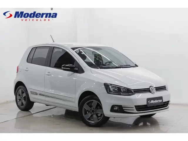 Carro Volkswagen Fox 2019 1.6 MSI Connect (Flex)