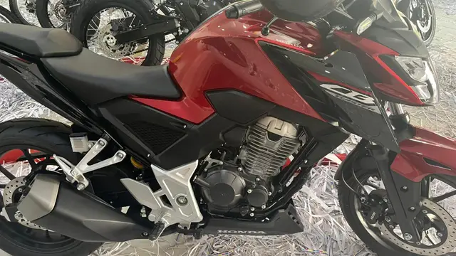 Moto Honda CB 300F Twister 2026 ABS