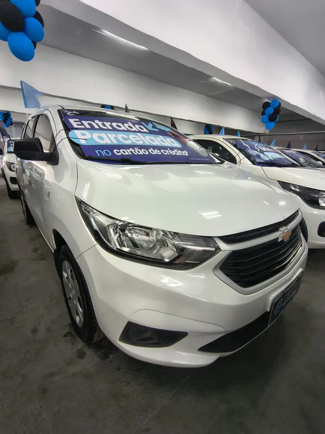 Carro Chevrolet Spin 2024 LS 1.8