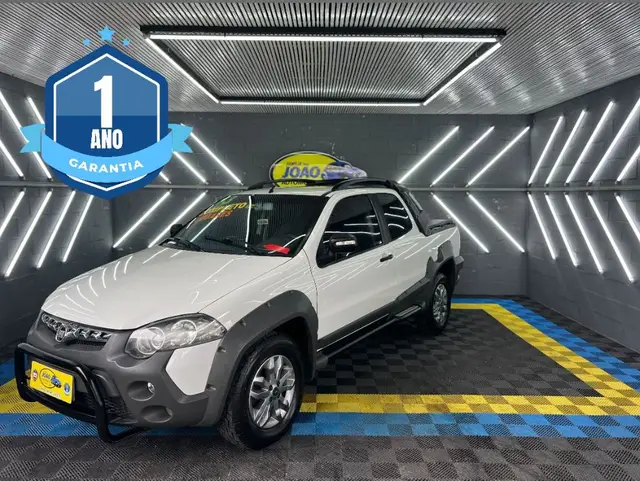 Carro Fiat Strada 2013 Adventure 1.8 16V (Flex) (Cabine Dupla)