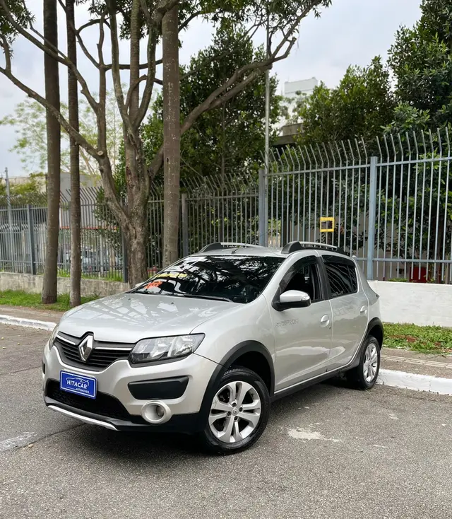 Carro Renault Sandero Stepway 2016 1.6 8V (Flex)