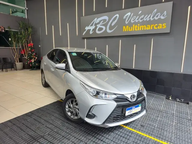Carro Toyota Yaris 2023 XS 1.5 (Flex) (Aut)