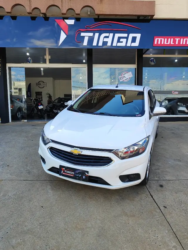 Carro Chevrolet Onix 2019 1.4 LT SPE/4