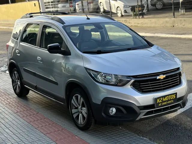 Carro Chevrolet Spin 2019 Activ 1.8 (Flex) (Aut)