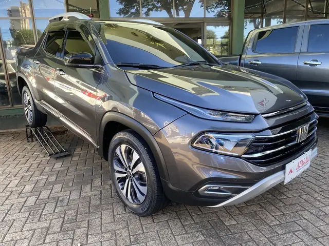 Carro Fiat Toro 2023 Volcano 1.3