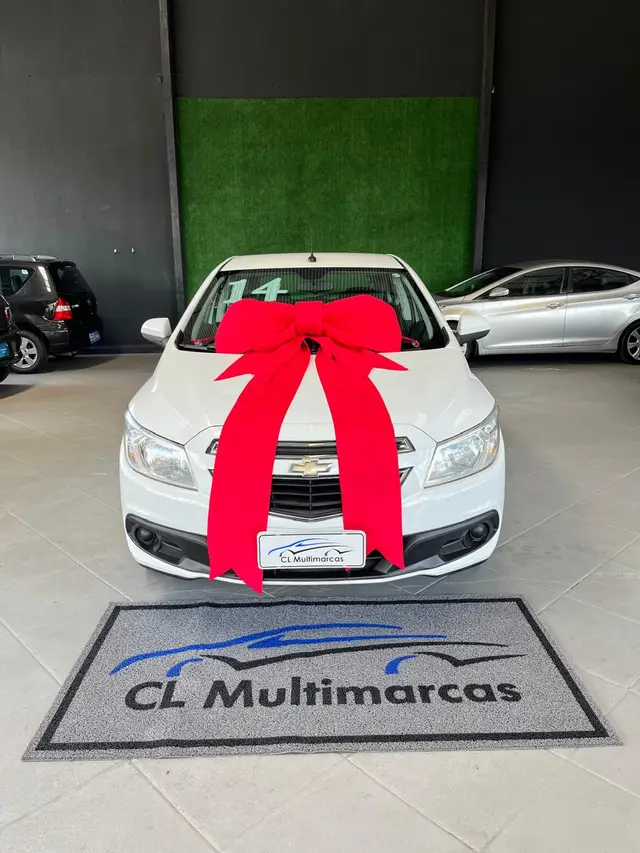 Carro Chevrolet Onix 2014 1.0 LT SPE/4
