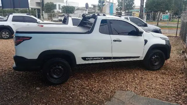 Carro Fiat Strada 2021 Endurance 1.4 CS (Flex)