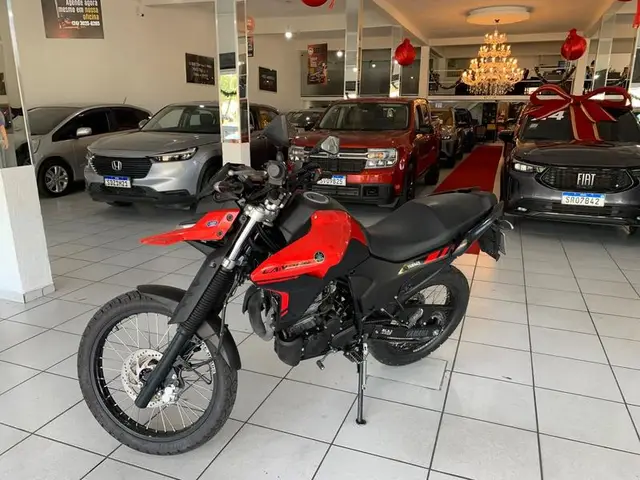Moto Yamaha XTZ 250 Lander 2025 Connected