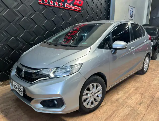 Carro Honda Fit 2018 1.5 16v LX CVT (Flex)