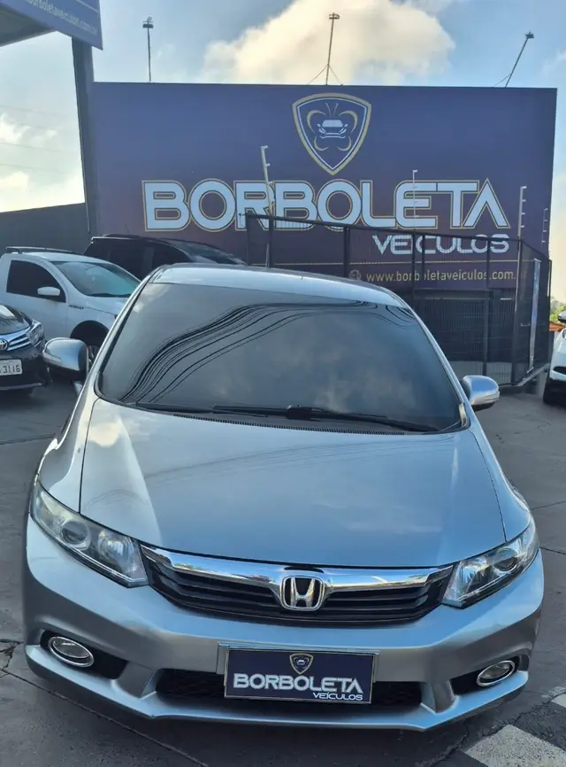 Carro Honda Civic 2014 New  LXR 2.0 i-VTEC (Aut) (Flex)
