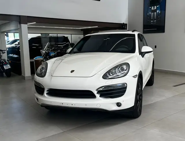 Carro Porsche Cayenne 2011 4.8 V8 S 4WD