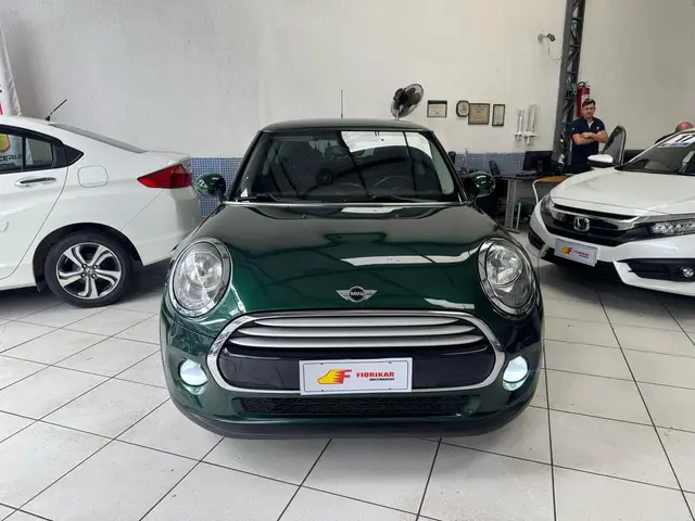 Carro MINI Cooper 2015 1.5 (Aut) 2p