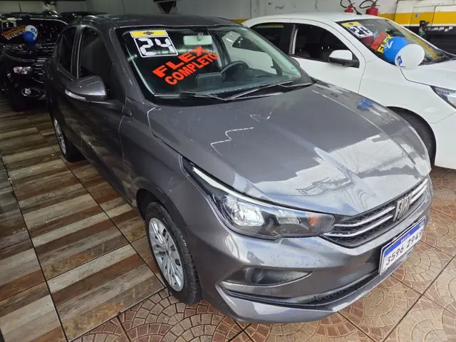 Carro Fiat Cronos 2024 Drive 1.0