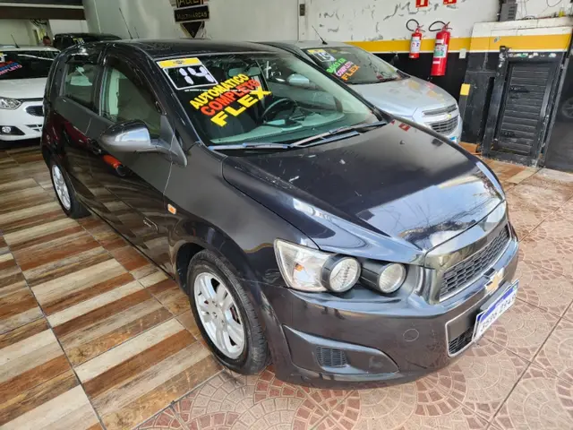 Carro Chevrolet Sonic 2014 Hatch LT 1.6 (Aut)