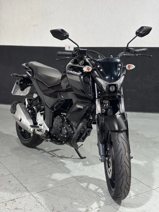 Moto Yamaha Fazer FZ15 2024 ABS